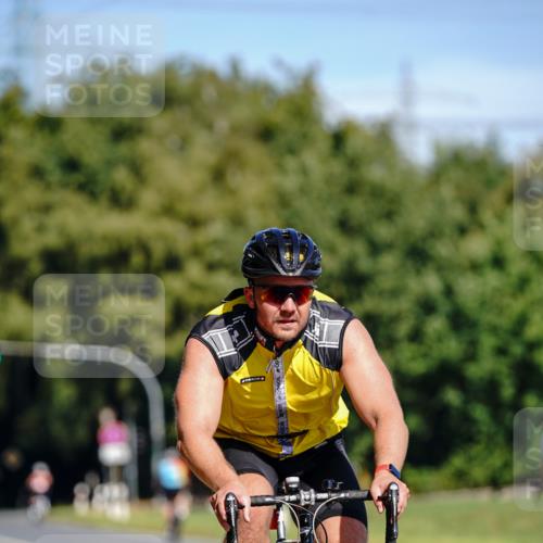 07.09.2025 - 19. Norderstedt Triathlon Michael Burmester http://msf.ph/oto/8833837 07.09.2025 12:08:53 Radfahren 170, 703 meine-sportfotos.de