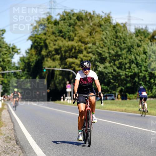 07.09.2025 - 19. Norderstedt Triathlon Michael Burmester http://msf.ph/oto/8833866 07.09.2025 12:09:31 Radfahren 202, 1358 meine-sportfotos.de