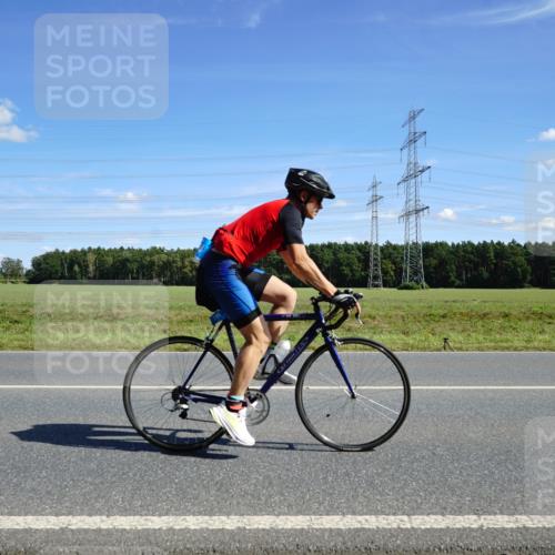 07.09.2025 - 19. Norderstedt Triathlon Michael Burmester http://msf.ph/oto/8833890 07.09.2025 13:56:08 Radfahren 374 meine-sportfotos.de