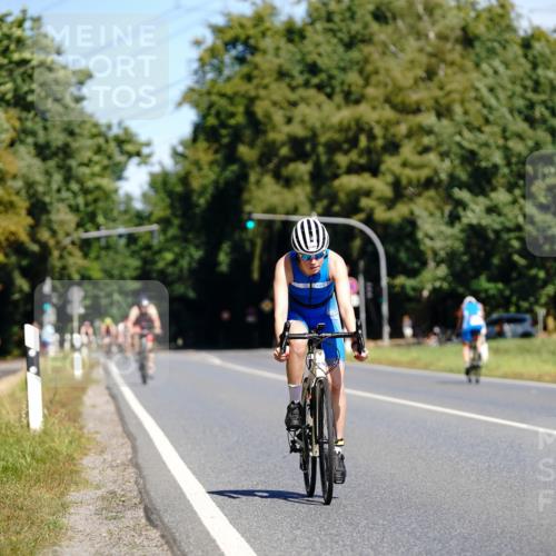 07.09.2025 - 19. Norderstedt Triathlon Michael Burmester http://msf.ph/oto/8833895 07.09.2025 12:10:04 Radfahren 730, 1249 meine-sportfotos.de