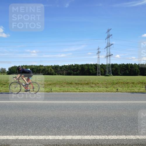 07.09.2025 - 19. Norderstedt Triathlon Michael Burmester http://msf.ph/oto/8833903 07.09.2025 13:56:09 Radfahren 374 meine-sportfotos.de