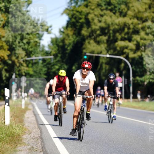 07.09.2025 - 19. Norderstedt Triathlon Michael Burmester http://msf.ph/oto/8833904 07.09.2025 12:10:21 Radfahren 150 meine-sportfotos.de