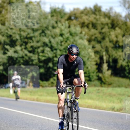 07.09.2025 - 19. Norderstedt Triathlon Michael Burmester http://msf.ph/oto/8833909 07.09.2025 12:10:24 Radfahren 150, 823, 1296, 1359 meine-sportfotos.de