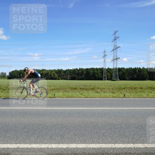 07.09.2025 - 19. Norderstedt Triathlon Michael Burmester http://msf.ph/oto/8833916 07.09.2025 13:56:10 Radfahren 374 meine-sportfotos.de