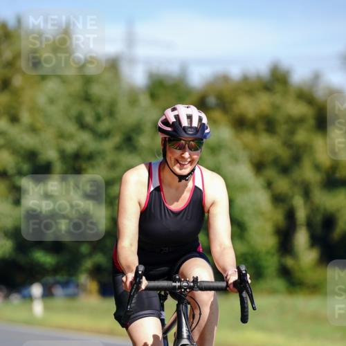 07.09.2025 - 19. Norderstedt Triathlon Michael Burmester http://msf.ph/oto/8833919 07.09.2025 12:10:33 Radfahren 290 meine-sportfotos.de