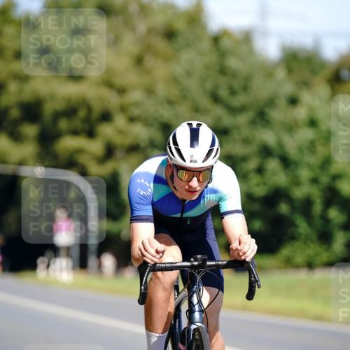 07.09.2025 - 19. Norderstedt Triathlon Michael Burmester http://msf.ph/oto/8833928 07.09.2025 12:10:49 Radfahren 856 meine-sportfotos.de