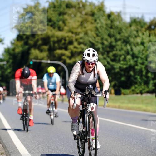 07.09.2025 - 19. Norderstedt Triathlon Michael Burmester http://msf.ph/oto/8833934 07.09.2025 12:11:06 Radfahren 259, 830, 857, 1349 meine-sportfotos.de