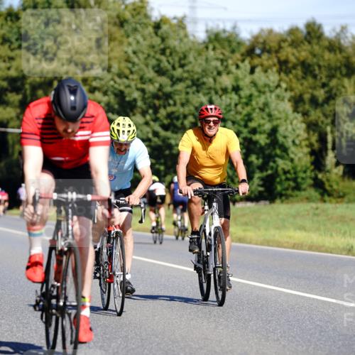 07.09.2025 - 19. Norderstedt Triathlon Michael Burmester http://msf.ph/oto/8833937 07.09.2025 12:11:08 Radfahren 234, 259, 762, 830, 857 meine-sportfotos.de