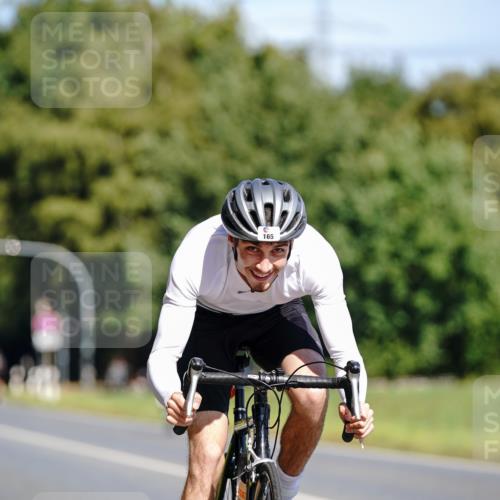 07.09.2025 - 19. Norderstedt Triathlon Michael Burmester http://msf.ph/oto/8833954 07.09.2025 12:11:21 Radfahren 165 meine-sportfotos.de