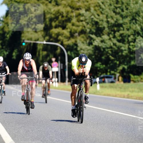 07.09.2025 - 19. Norderstedt Triathlon Michael Burmester http://msf.ph/oto/8833968 07.09.2025 12:11:48 Radfahren 1351 meine-sportfotos.de