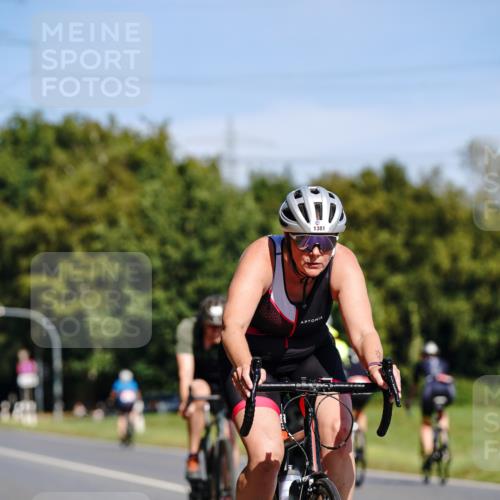 07.09.2025 - 19. Norderstedt Triathlon Michael Burmester http://msf.ph/oto/8833974 07.09.2025 12:11:51 Radfahren 1350, 1351, 1381 meine-sportfotos.de
