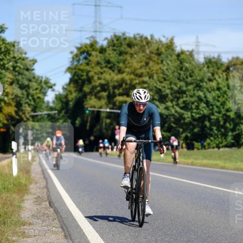 07.09.2025 - 19. Norderstedt Triathlon Michael Burmester http://msf.ph/oto/8833987 07.09.2025 12:11:59 Radfahren 818, 1260, 1331 meine-sportfotos.de