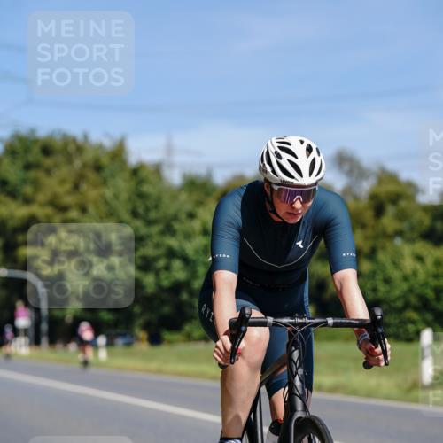 07.09.2025 - 19. Norderstedt Triathlon Michael Burmester http://msf.ph/oto/8833989 07.09.2025 12:12:00 Radfahren 818, 1331 meine-sportfotos.de