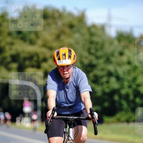 07.09.2025 - 19. Norderstedt Triathlon Michael Burmester http://msf.ph/oto/8833993 07.09.2025 12:12:05 Radfahren 217 meine-sportfotos.de