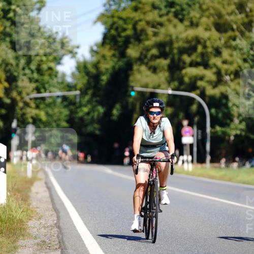 07.09.2025 - 19. Norderstedt Triathlon Michael Burmester http://msf.ph/oto/8834001 07.09.2025 12:12:15 Radfahren 248, 261 meine-sportfotos.de