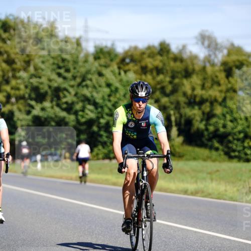07.09.2025 - 19. Norderstedt Triathlon Michael Burmester http://msf.ph/oto/8834003 07.09.2025 12:12:16 Radfahren 248, 261 meine-sportfotos.de