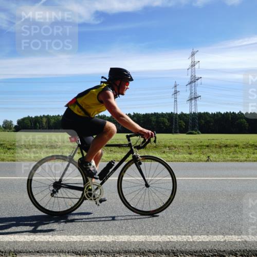 07.09.2025 - 19. Norderstedt Triathlon Michael Burmester http://msf.ph/oto/8834008 07.09.2025 11:55:13 Radfahren 703, 1358 meine-sportfotos.de