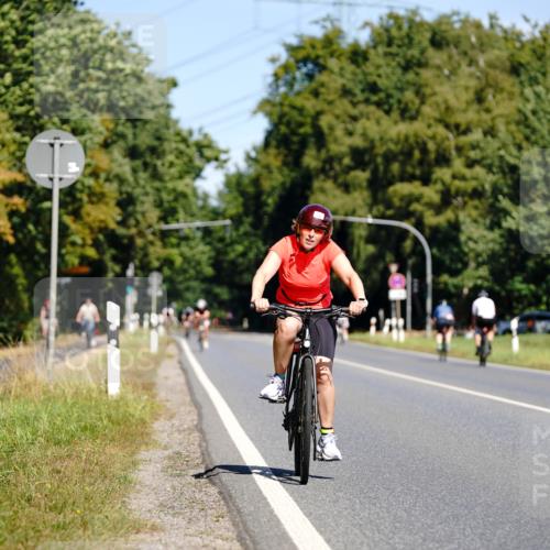 07.09.2025 - 19. Norderstedt Triathlon Michael Burmester http://msf.ph/oto/8834023 07.09.2025 12:12:42 Radfahren 756, 803 meine-sportfotos.de