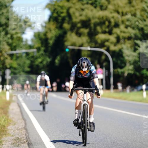 07.09.2025 - 19. Norderstedt Triathlon Michael Burmester http://msf.ph/oto/8834032 07.09.2025 12:12:58 Radfahren 1343 meine-sportfotos.de