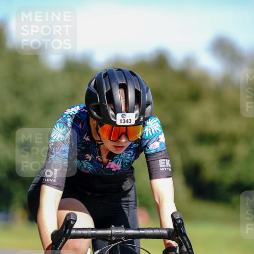 07.09.2025 - 19. Norderstedt Triathlon Michael Burmester http://msf.ph/oto/8834038 07.09.2025 12:12:59 Radfahren 1343 meine-sportfotos.de