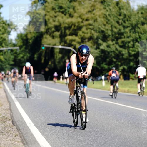 07.09.2025 - 19. Norderstedt Triathlon Michael Burmester http://msf.ph/oto/8834054 07.09.2025 12:13:24 Radfahren 850 meine-sportfotos.de