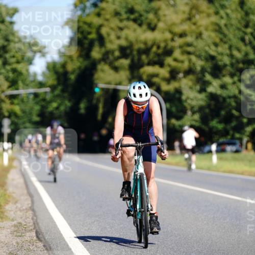 07.09.2025 - 19. Norderstedt Triathlon Michael Burmester http://msf.ph/oto/8834063 07.09.2025 12:13:27 Radfahren 216, 850 meine-sportfotos.de