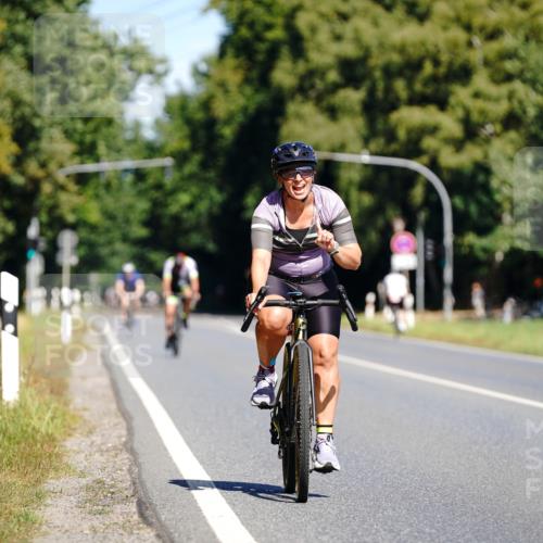 07.09.2025 - 19. Norderstedt Triathlon Michael Burmester http://msf.ph/oto/8834069 07.09.2025 12:13:32 Radfahren 1286 meine-sportfotos.de