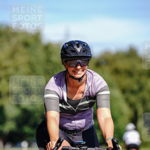 07.09.2025 - 19. Norderstedt Triathlon Michael Burmester http://msf.ph/oto/8834078 07.09.2025 12:13:33 Radfahren 1286 meine-sportfotos.de
