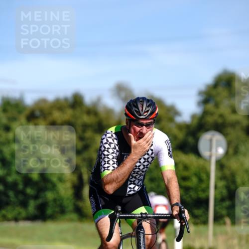 07.09.2025 - 19. Norderstedt Triathlon Michael Burmester http://msf.ph/oto/8834086 07.09.2025 12:13:39 Radfahren 898 meine-sportfotos.de