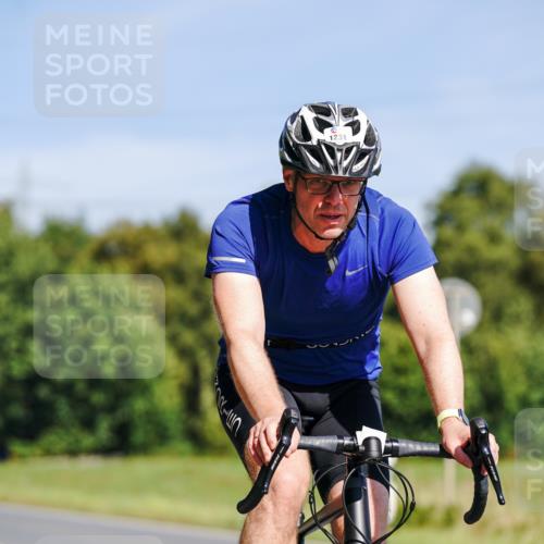 07.09.2025 - 19. Norderstedt Triathlon Michael Burmester http://msf.ph/oto/8834090 07.09.2025 12:13:45 Radfahren 1231 meine-sportfotos.de