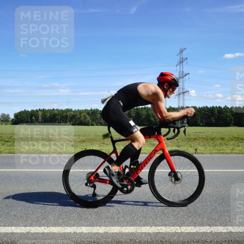 07.09.2025 - 19. Norderstedt Triathlon Michael Burmester http://msf.ph/oto/8834101 07.09.2025 13:57:22 Radfahren 994, 1027, 1036, 1457, 1469 meine-sportfotos.de