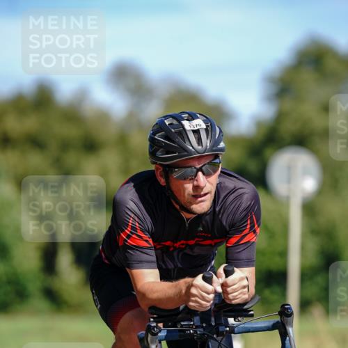 07.09.2025 - 19. Norderstedt Triathlon Michael Burmester http://msf.ph/oto/8834110 07.09.2025 12:14:19 Radfahren 1370 meine-sportfotos.de
