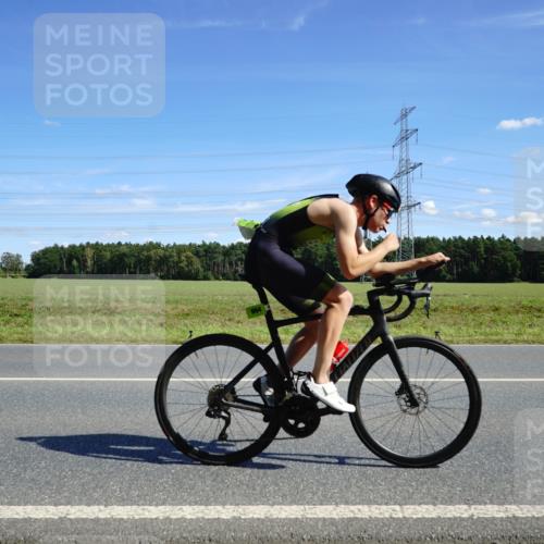 07.09.2025 - 19. Norderstedt Triathlon Michael Burmester http://msf.ph/oto/8834111 07.09.2025 13:57:23 Radfahren 986, 994, 1027, 1036, 1469 meine-sportfotos.de