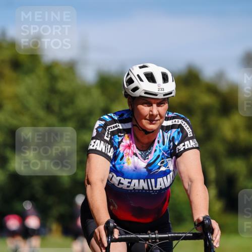 07.09.2025 - 19. Norderstedt Triathlon Michael Burmester http://msf.ph/oto/8834116 07.09.2025 12:14:38 Radfahren 233 meine-sportfotos.de