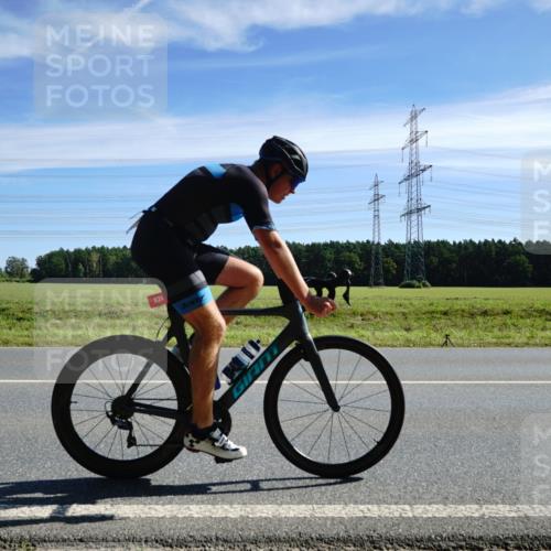 07.09.2025 - 19. Norderstedt Triathlon Michael Burmester http://msf.ph/oto/8834138 07.09.2025 11:56:17 Radfahren 802, 824, 1332, 1367 meine-sportfotos.de
