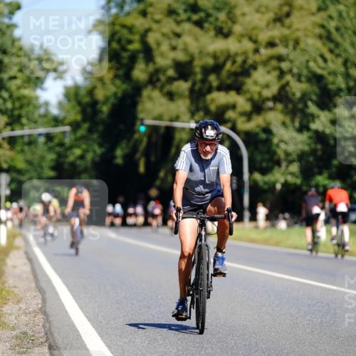 07.09.2025 - 19. Norderstedt Triathlon Michael Burmester http://msf.ph/oto/8834141 07.09.2025 12:15:07 Radfahren 192, 258 meine-sportfotos.de
