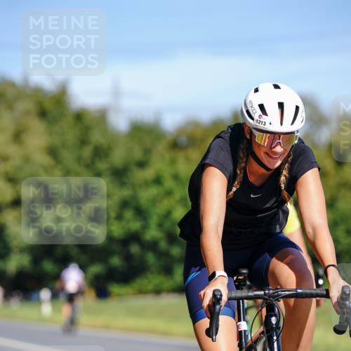 07.09.2025 - 19. Norderstedt Triathlon Michael Burmester http://msf.ph/oto/8834158 07.09.2025 12:15:19 Radfahren 696, 1213, 1247 meine-sportfotos.de