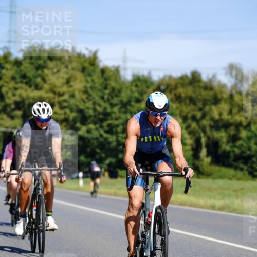 07.09.2025 - 19. Norderstedt Triathlon Michael Burmester http://msf.ph/oto/8834173 07.09.2025 12:15:29 Radfahren 210, 728, 776, 791, 1237, 1364 meine-sportfotos.de