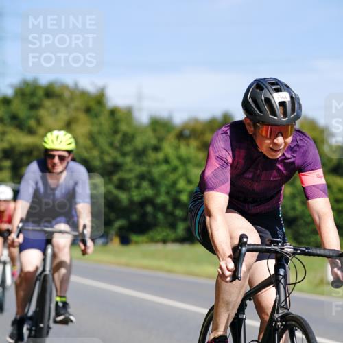07.09.2025 - 19. Norderstedt Triathlon Michael Burmester http://msf.ph/oto/8834183 07.09.2025 12:15:31 Radfahren 146, 210, 215, 776, 780, 791, 1237, 1364 meine-sportfotos.de