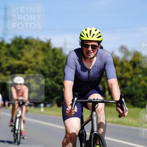 07.09.2025 - 19. Norderstedt Triathlon Michael Burmester http://msf.ph/oto/8834185 07.09.2025 12:15:31 Radfahren 146, 210, 215, 776, 780, 791, 1237, 1364 meine-sportfotos.de