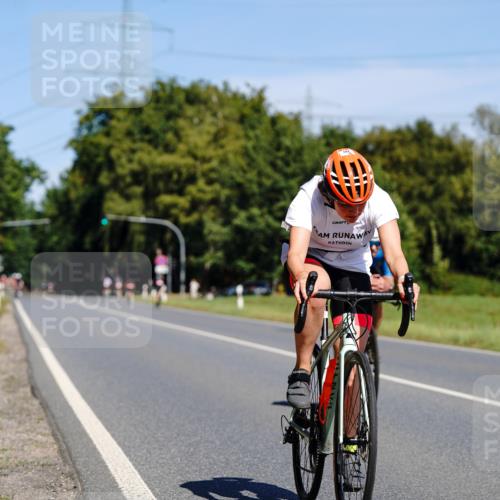07.09.2025 - 19. Norderstedt Triathlon Michael Burmester http://msf.ph/oto/8834193 07.09.2025 12:15:34 Radfahren 146, 210, 215, 780, 1364 meine-sportfotos.de