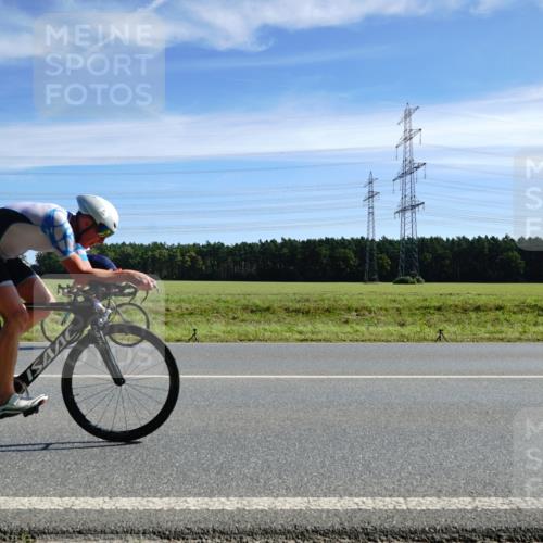 07.09.2025 - 19. Norderstedt Triathlon Michael Burmester http://msf.ph/oto/8834198 07.09.2025 11:56:38 Radfahren 803, 838, 1348 meine-sportfotos.de