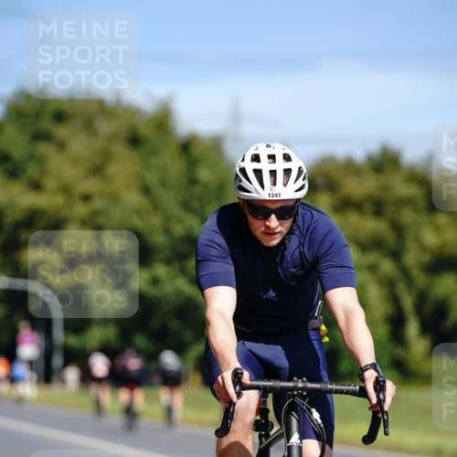 07.09.2025 - 19. Norderstedt Triathlon Michael Burmester http://msf.ph/oto/8834205 07.09.2025 12:15:50 Radfahren 1241, 1329 meine-sportfotos.de