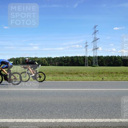 07.09.2025 - 19. Norderstedt Triathlon Michael Burmester http://msf.ph/oto/8834207 07.09.2025 13:58:01 Radfahren 990, 992, 1010 meine-sportfotos.de