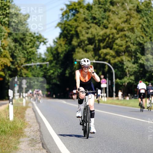 07.09.2025 - 19. Norderstedt Triathlon Michael Burmester http://msf.ph/oto/8834223 07.09.2025 12:16:01 Radfahren 1251 meine-sportfotos.de