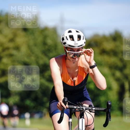 07.09.2025 - 19. Norderstedt Triathlon Michael Burmester http://msf.ph/oto/8834224 07.09.2025 12:16:03 Radfahren 1251 meine-sportfotos.de