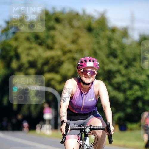 07.09.2025 - 19. Norderstedt Triathlon Michael Burmester http://msf.ph/oto/8834238 07.09.2025 12:16:19 Radfahren 162, 163, 245 meine-sportfotos.de
