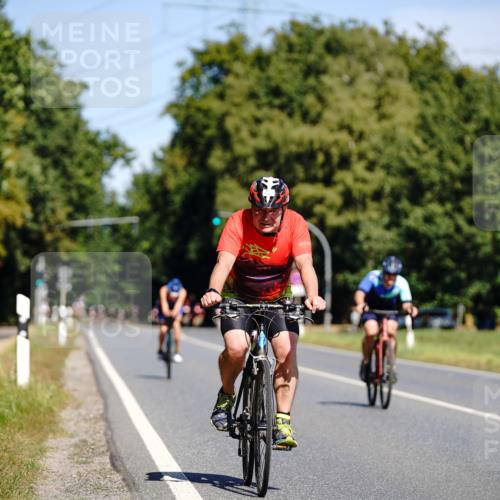 07.09.2025 - 19. Norderstedt Triathlon Michael Burmester http://msf.ph/oto/8834262 07.09.2025 12:16:55 Radfahren 207, 282, 741, 1307 meine-sportfotos.de