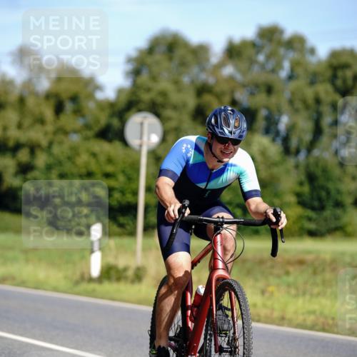 07.09.2025 - 19. Norderstedt Triathlon Michael Burmester http://msf.ph/oto/8834266 07.09.2025 12:16:57 Radfahren 168, 207, 282, 741, 1307 meine-sportfotos.de
