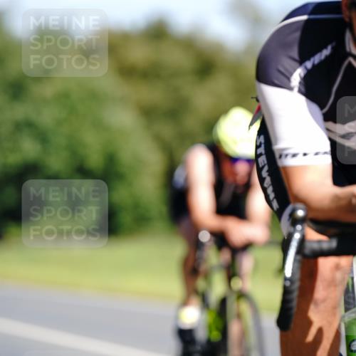 07.09.2025 - 19. Norderstedt Triathlon Michael Burmester http://msf.ph/oto/8834287 07.09.2025 12:17:35 Radfahren 715, 1248, 1272, 1327 meine-sportfotos.de